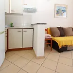 Apartments Lovincic