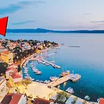 Apartments In Selce 41696