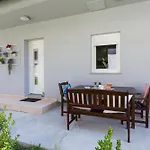 Holiday Apartment Anna In Lokve