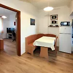 Apartment Carmen