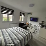 Studio Apartman Nona