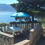 Apartment Igor 2 With Terrace And Sea View