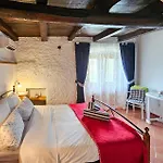 2 Bedroom Cozy Home In Lovran