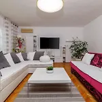 Apartment Marijana