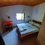 Rooms Vid&Rok