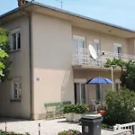 Apartment In Novi Vinodolski 15306