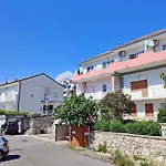 Sea View Apartment Neti - Happy Rentals
