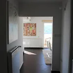 Wohnung Mit Grosser Terrasse Und Meerblick