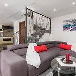 3 Bedroom Awesome Home In Jurdani