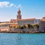 Apartmants And Rooms Velnic, City Krk