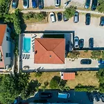 Luxury Villa Magic With Swimming Pool