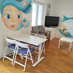 Adora2