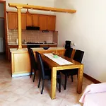 Seafront Family Apartment Una - Sunny Rab Island