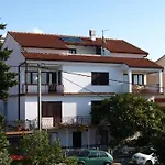 Apartman Maja 2