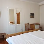 Apartment & Rooms Villa Oliva