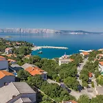 Polina Apartmani