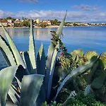 Apartment Lily-Close To The Beach