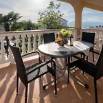 Apartments In Malinska - Insel Krk 53431
