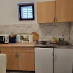Rooms Mande