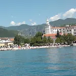 Loredana Apartments