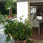 Villa Diana, Zweieinhalbzimmer