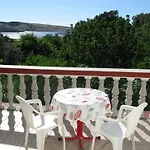 Apartments With A Parking Space Lopar, Rab - 18001