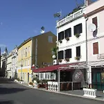 Ferienwohnung Aquamarine Mit Grosser Terrasse