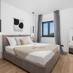 Villa Mantis