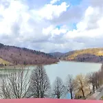 Cozy Apartment Lida Near Lake Bajer, Fuzine