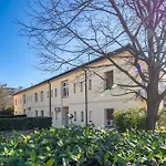 Quiet City Apartment Dexa - Happy Rentals
