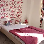Disco Den