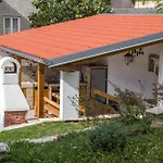 Schoenes Ferienhaus In Bribir Mit Privatem Pool