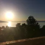 Room No Stress On Cres