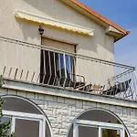 Sea View Apartment Lighthouse With 170Mbps Wifi And Sunny Balcony
