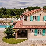 Casa Verde With Pool