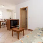 Ferienwohnung Fuer 2 Personen Ca 42 Qm In Punat, Kvarner Bucht Krk