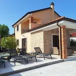 Holiday House Divna