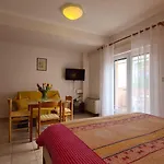 Apartments Ivanovski