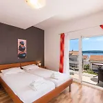 One-Bedroom Apartment Crikvenica 13