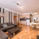 One-Bedroom Apartment Crikvenica