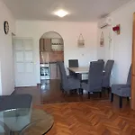 Apartments Mira