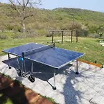 2 Bedroom Gorgeous Home In Moscenicka Draga