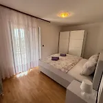 Apartments Iva & Ammm