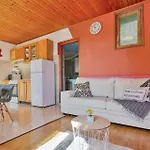 1 Bedroom Pet Friendly Home In Lovran