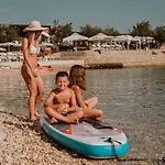 Holiday Home Seaside Mobile Home By Interhome