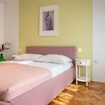 Holiday Home Dvor By Interhome