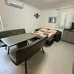 Gt Apartments