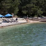 Apartments And Rooms By The Sea Palit, Rab - 24303