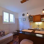 Apartments Zenko