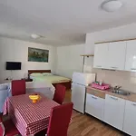 Apartments Ivanovski